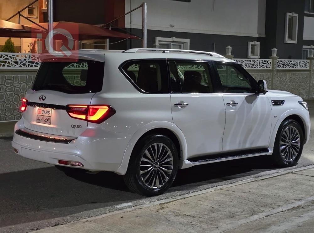 ئینفینیتی QX80